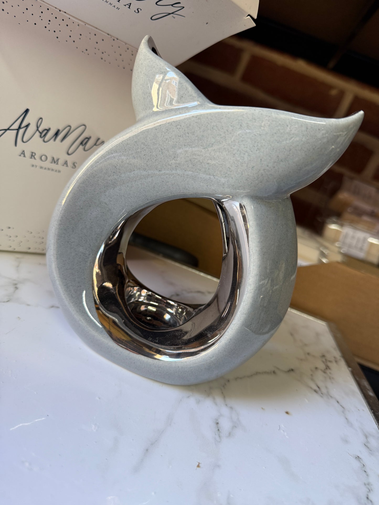 Ceramic Bow Grey Burner